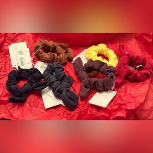 Lululemon Lot of 6 Uplifting Bow Colorful Scrunchie Set NWT New